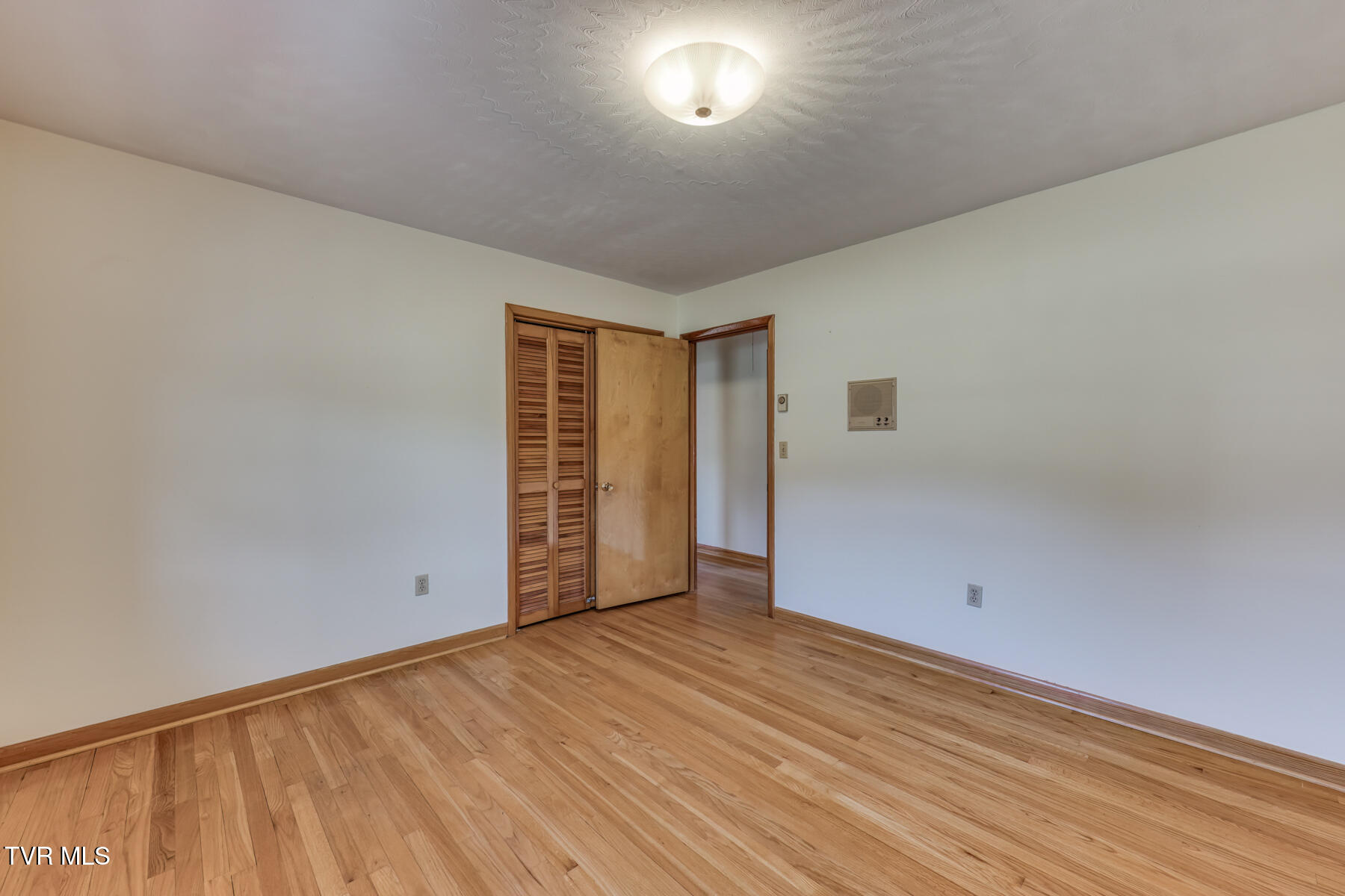 517 Colonial Heights Road Kingsport, TN 37663 - Photo 23 of 64 517 Colonial Heights Rd-23
