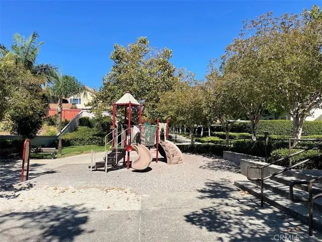 $437,000 | 4 Pica Flor, Rancho Santa Margarita, CA 92688
