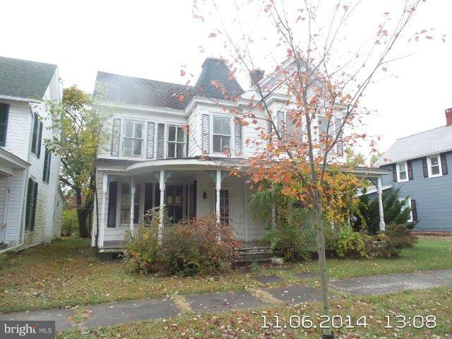 209 Maple Avenue Ridgely, MD 21660 - Photo 1 of 3 Exterior (Front)