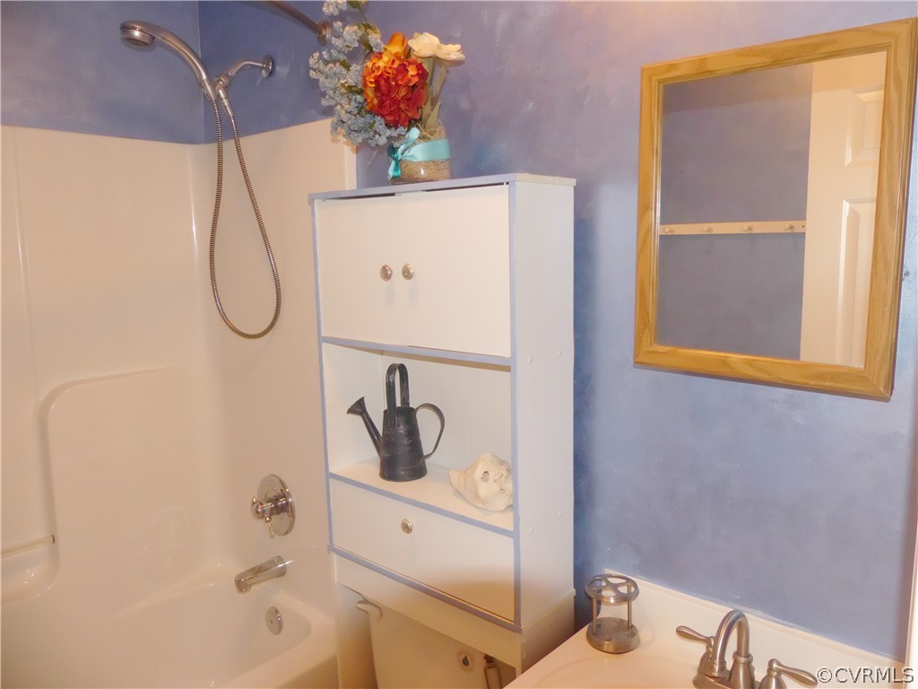 1920 Fanny White Road Dillwyn, VA 23936 - Photo 20 of 22 Gallery Image 20