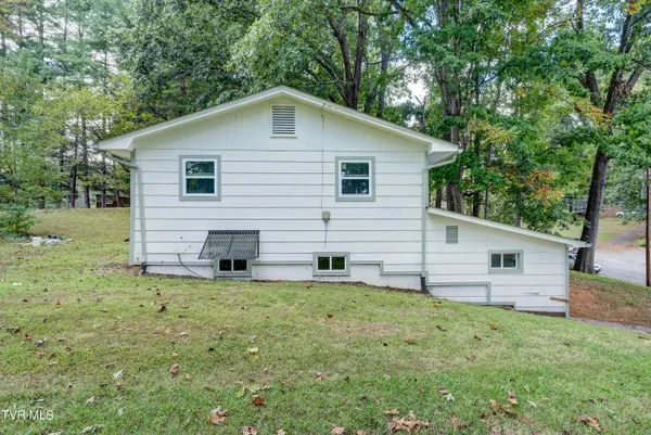 $279,900 | 317 Rosemary Lane, Piney Flats, TN 37686