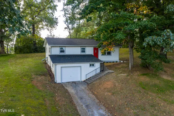 $279,900 | 317 Rosemary Lane, Piney Flats, TN 37686