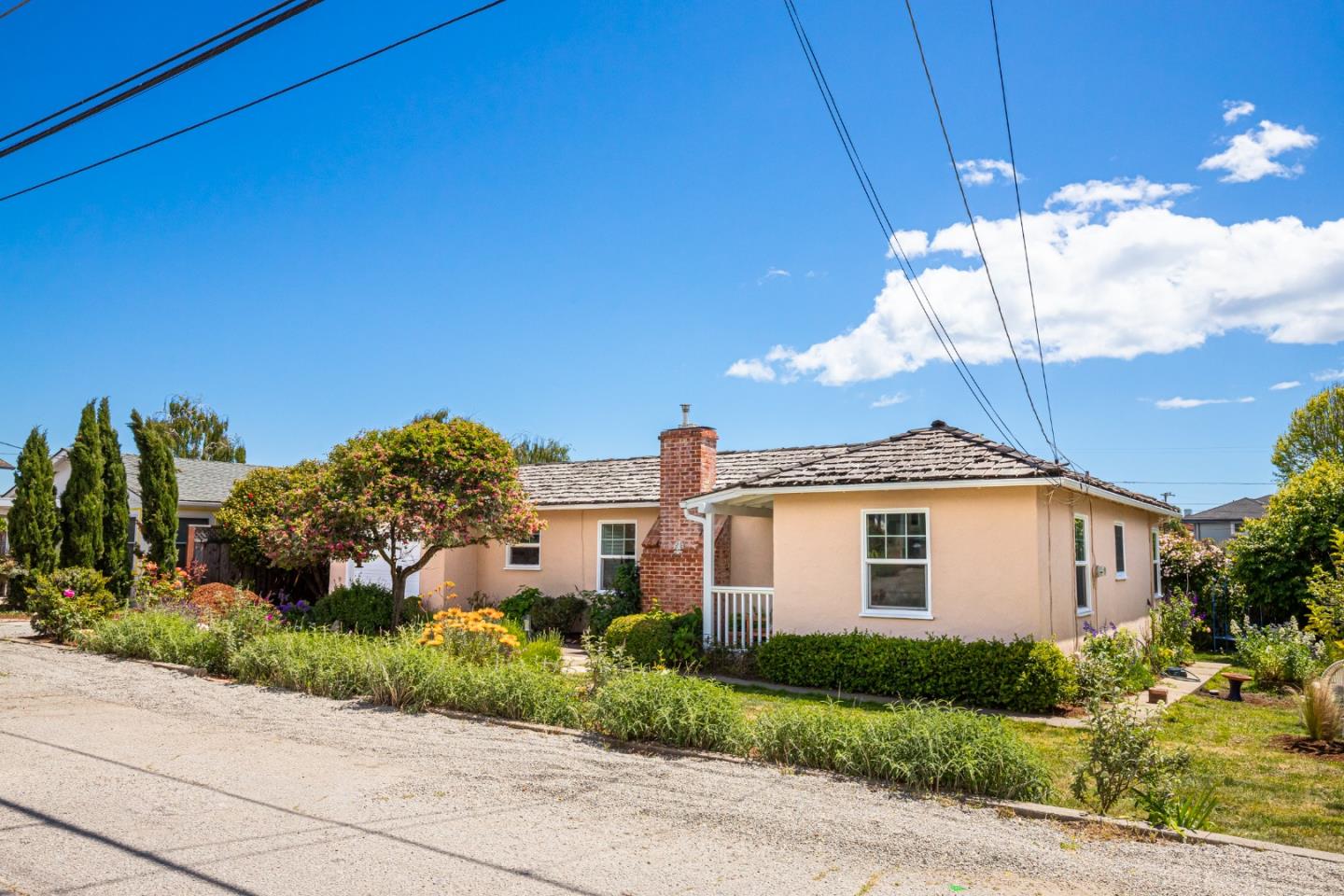337 Hillcrest Drive Aptos, CA 95003 - Photo 2 of 31 a front view of a house with a yard