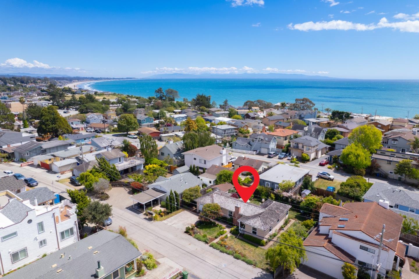 337 Hillcrest Drive Aptos, CA 95003 - Photo 25 of 31 an aerial view of a houses with outdoor space