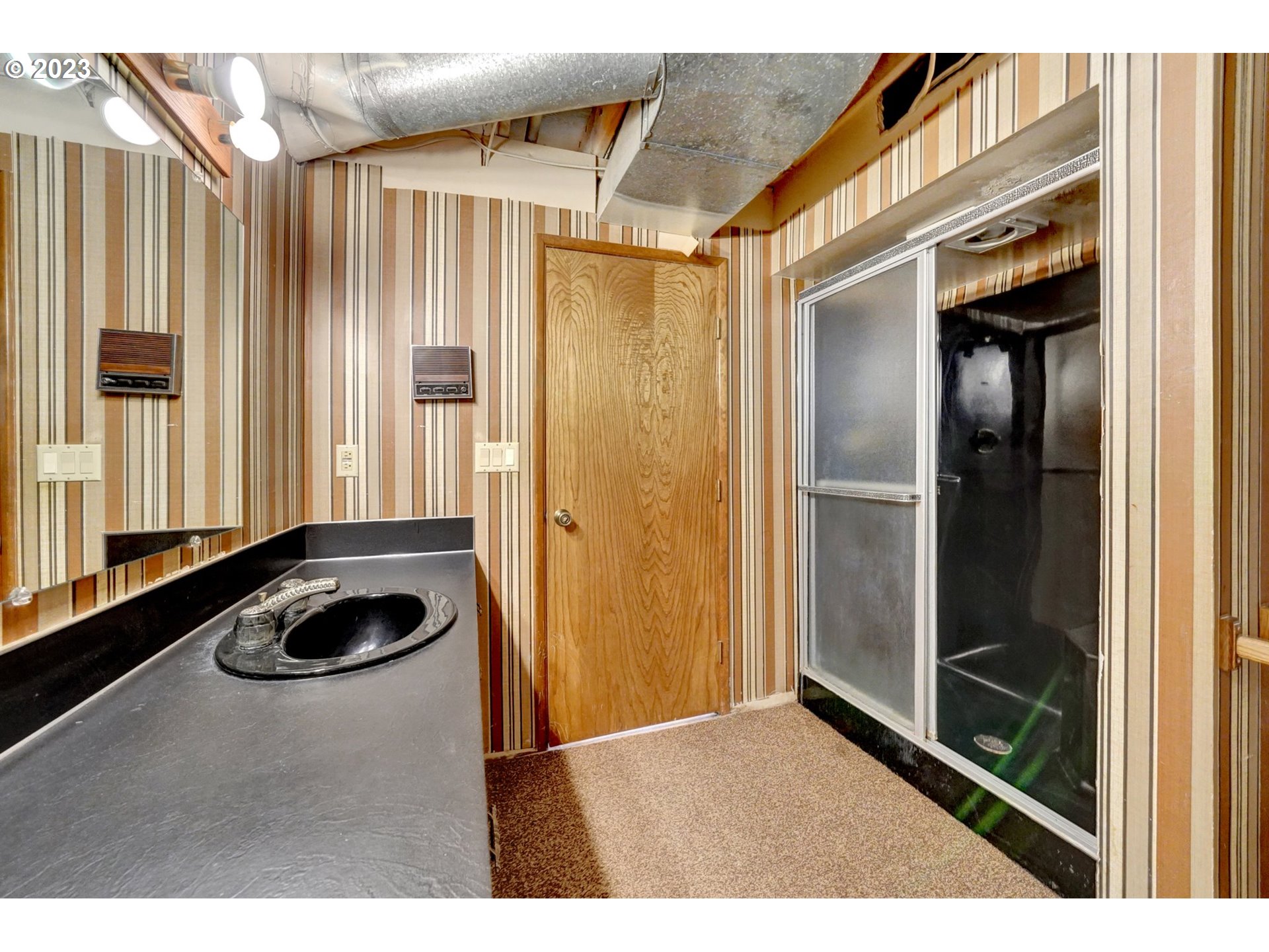 17080 South Holcomb Road Oregon City, OR 97045 - Photo 21 of 47