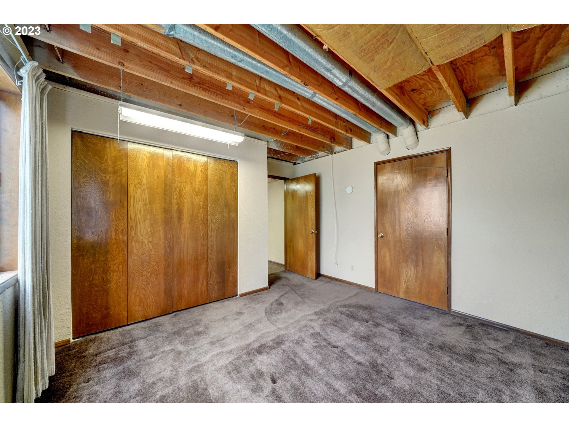 17080 South Holcomb Road Oregon City, OR 97045 - Photo 23 of 47 Bedroom