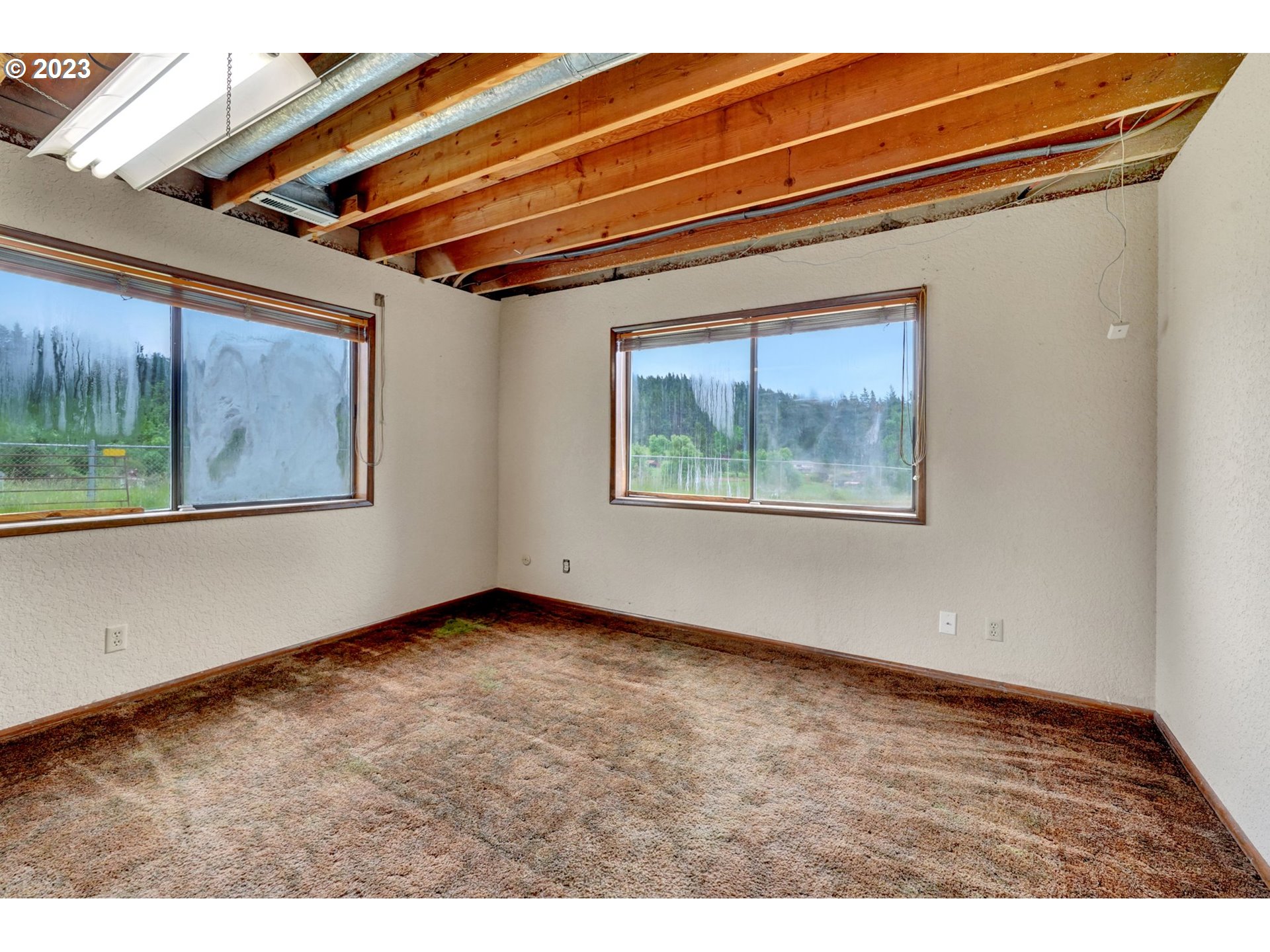 17080 South Holcomb Road Oregon City, OR 97045 - Photo 24 of 47