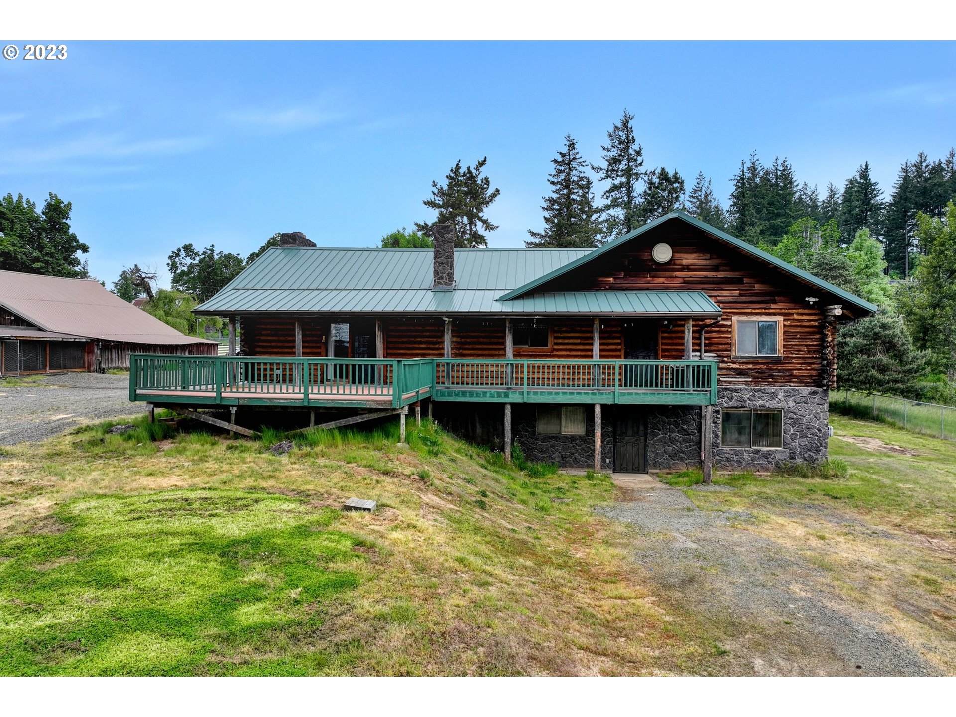 17080 South Holcomb Road Oregon City, OR 97045 - Photo 26 of 47