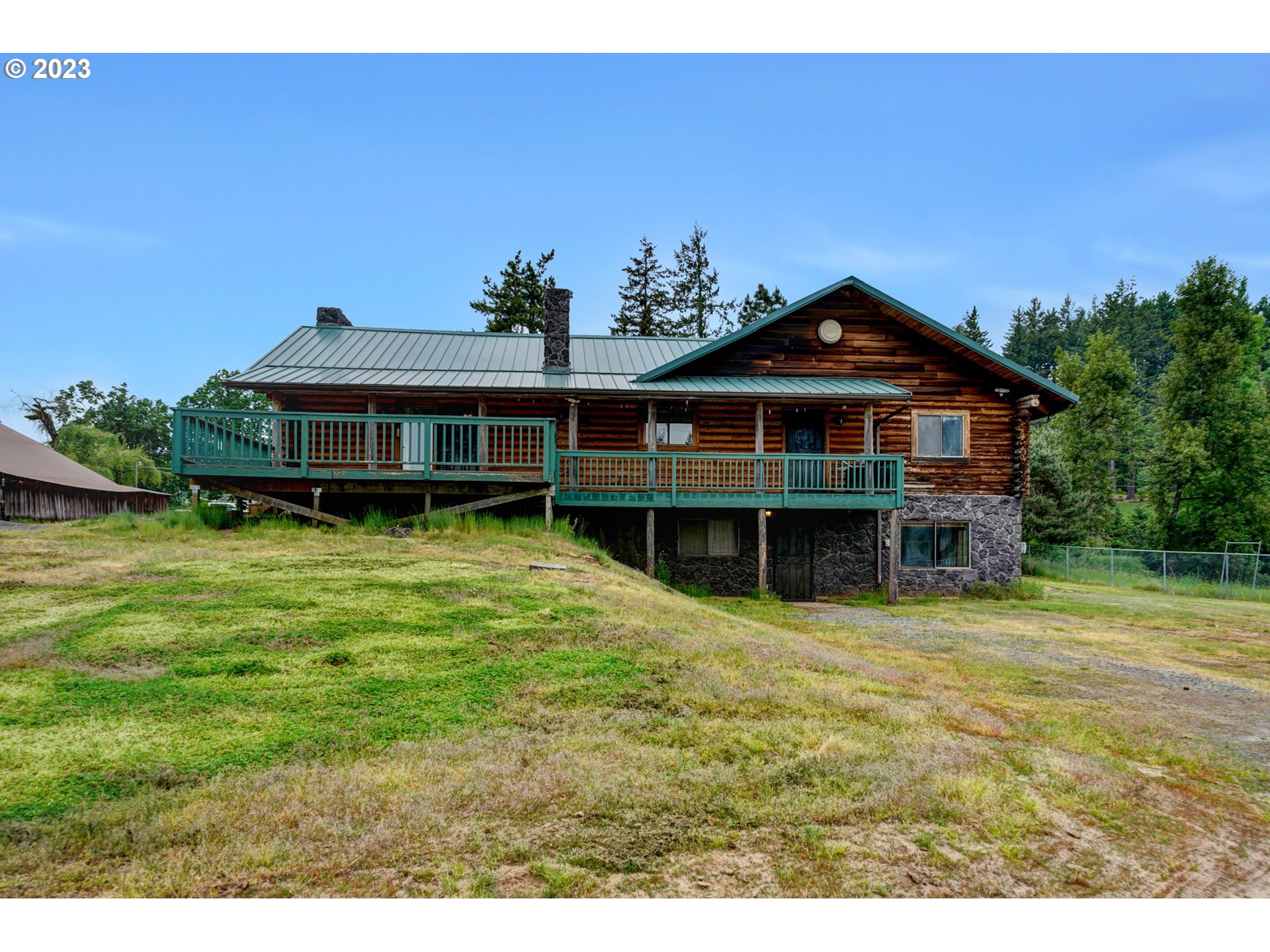 17080 South Holcomb Road Oregon City, OR 97045 - Photo 31 of 47