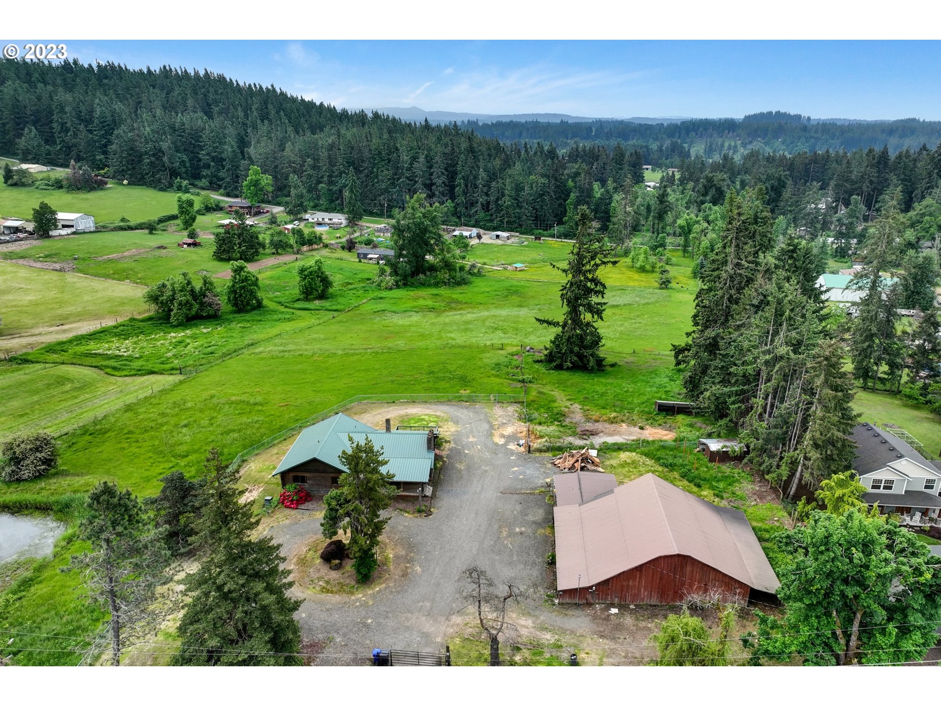 17080 South Holcomb Road Oregon City, OR 97045 - Photo 34 of 47