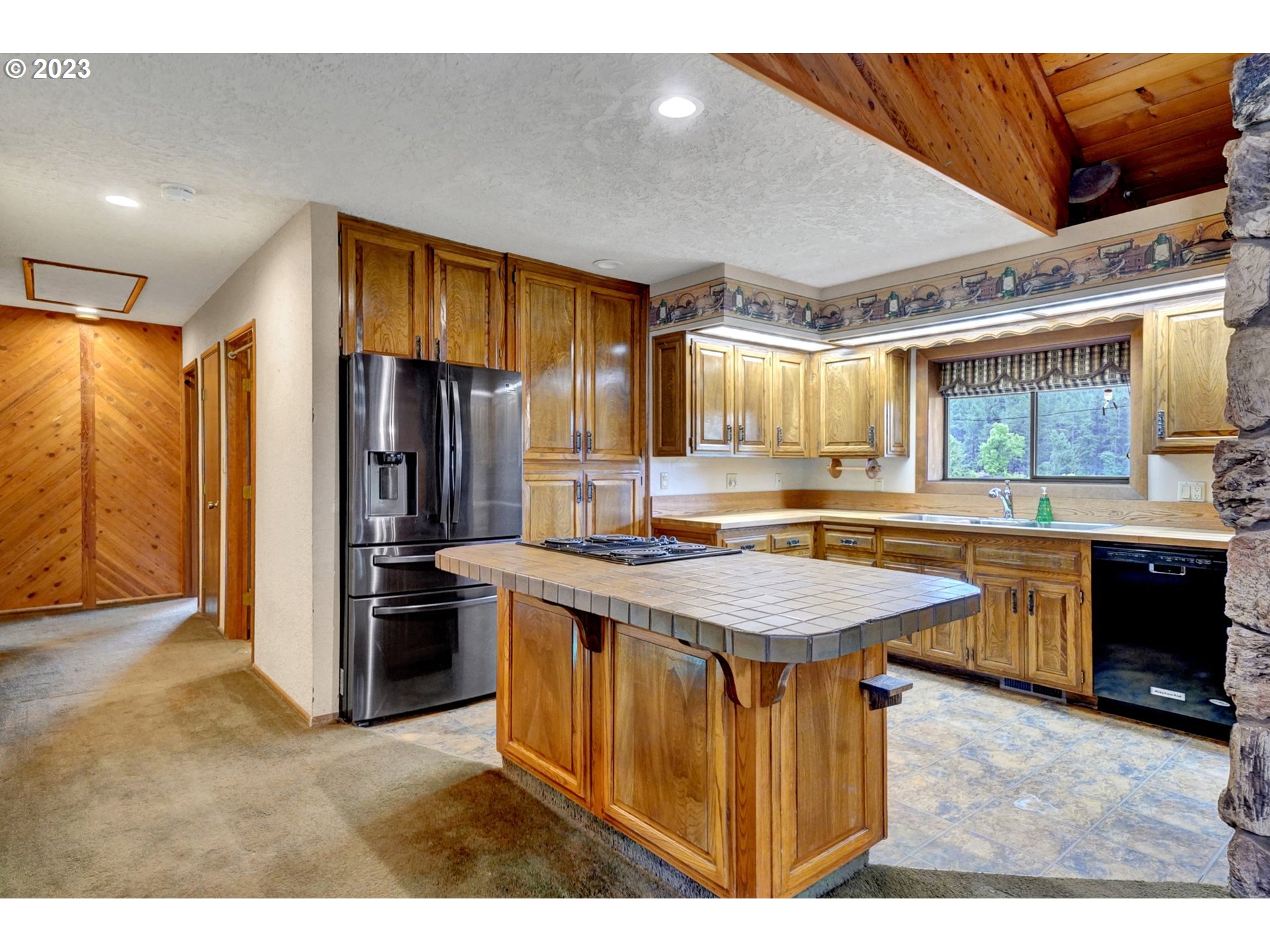 17080 South Holcomb Road Oregon City, OR 97045 - Photo 7 of 47