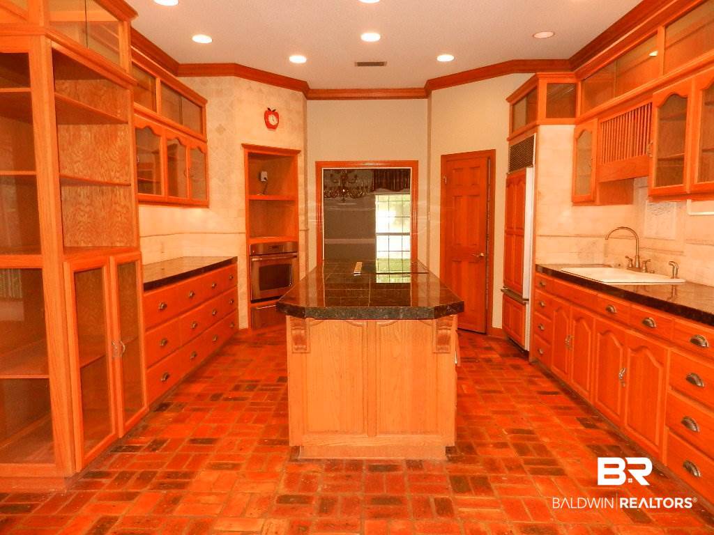 16989 Ferry Road Fairhope, AL 36532 - Photo 9 of 26 Gallery Image 9