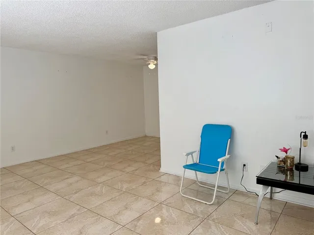 $1,250 | 9109 West Hillsborough Avenue, Unit J207, Tampa, FL 33615