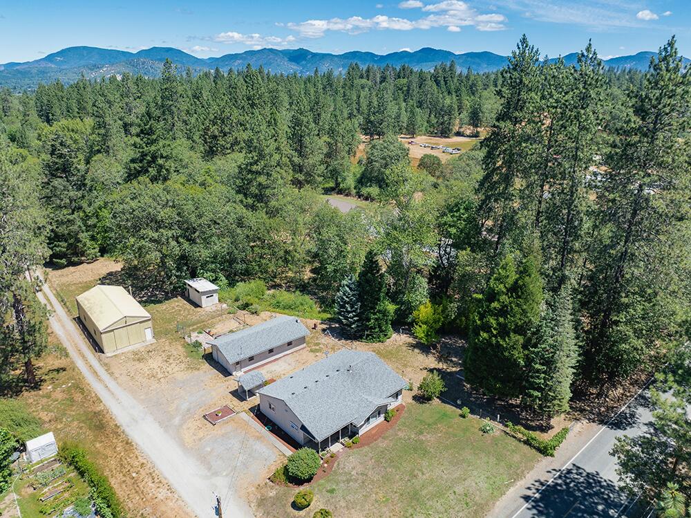 2612 Sand Creek Road Grants Pass, OR 97527 - Photo 35 of 52 2612 Sand Creek Listing Photos - 47 of 5