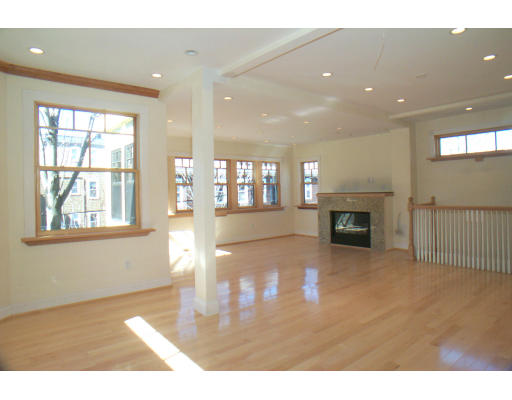 31 Holyoke Road, Unit B Somerville, MA 02144 - Photo 2 of 8 Gallery Image 2