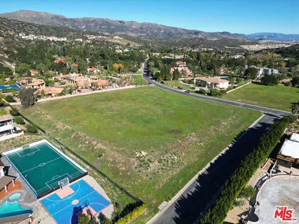 $2,998,000 | 22655 La Quilla Drive, Chatsworth, CA 91311