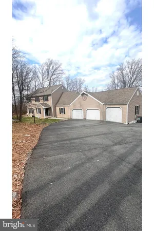 $579,900 | 33 Edgewood Road, Boyertown, PA 19512