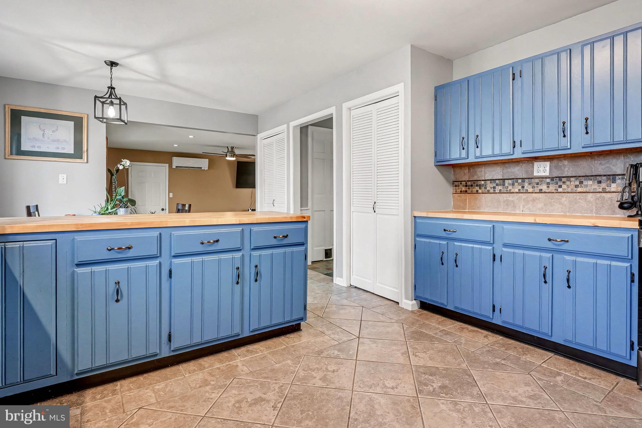 33 Edgewood Road Boyertown, PA 19512 - Photo 13 of 53 Kitchen