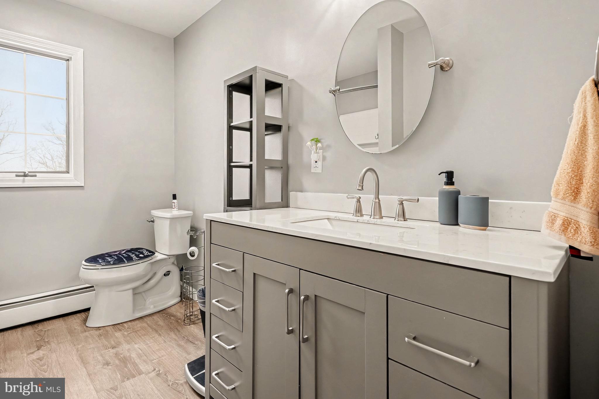 33 Edgewood Road Boyertown, PA 19512 - Photo 33 of 53 Hall Bath