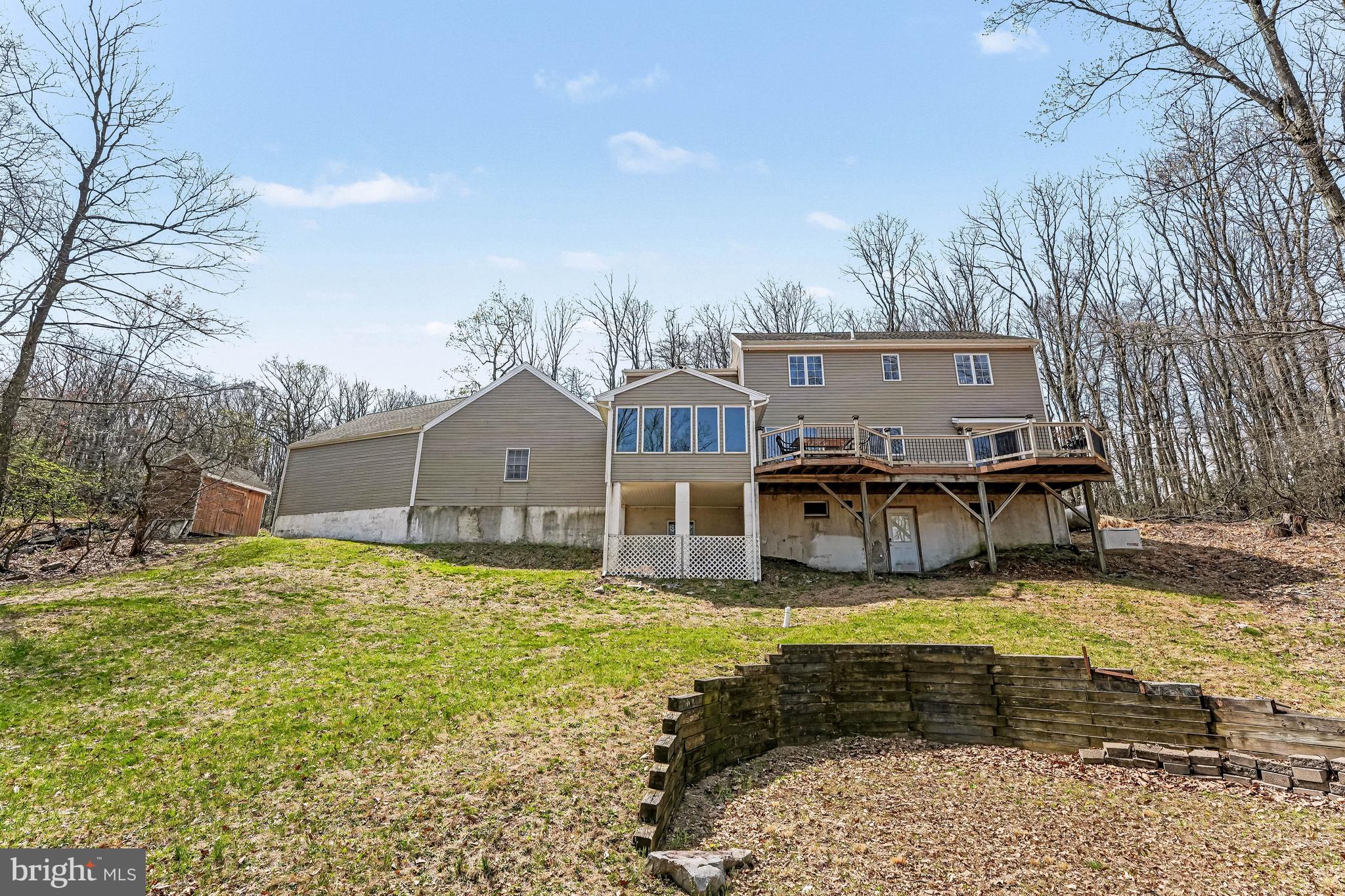 33 Edgewood Road Boyertown, PA 19512 - Photo 40 of 53 Rear