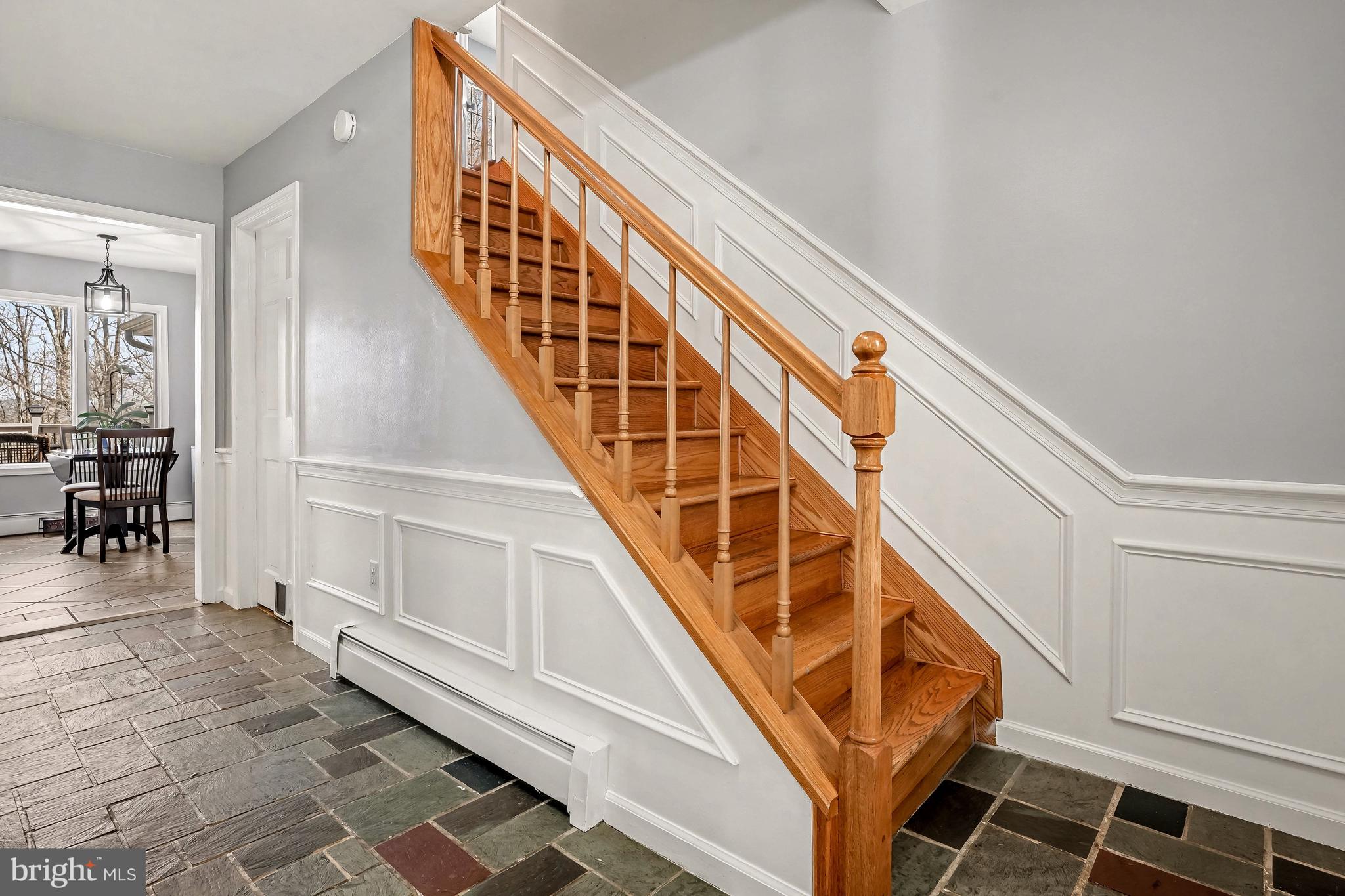33 Edgewood Road Boyertown, PA 19512 - Photo 7 of 53 Front Entry Foyer