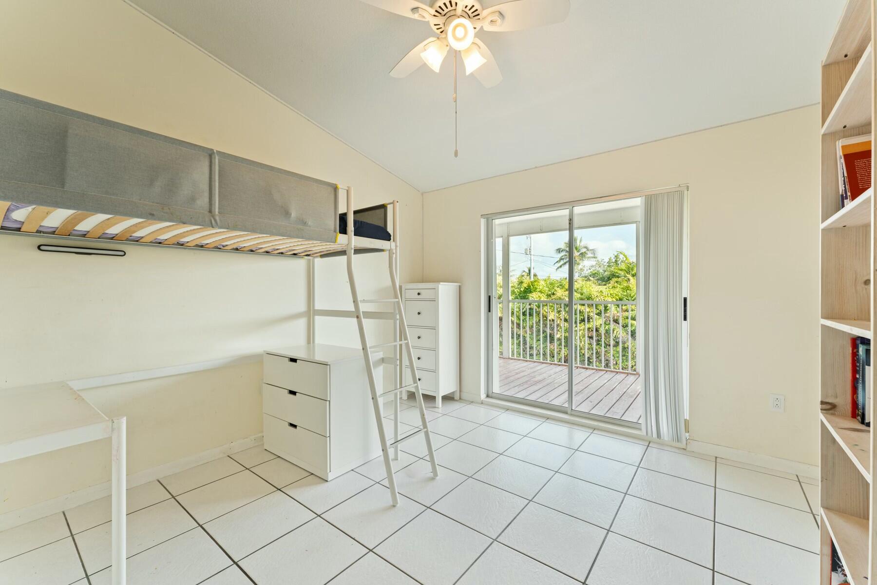 1010 Snapper Lane Key Largo, FL 33037 - Photo 14 of 26 a view of entryway with workspace
