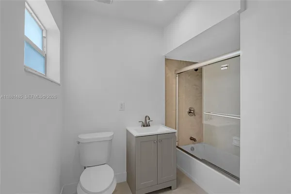 $589,900 | 2960 Northwest 165th Street, Miami Gardens, FL 33054