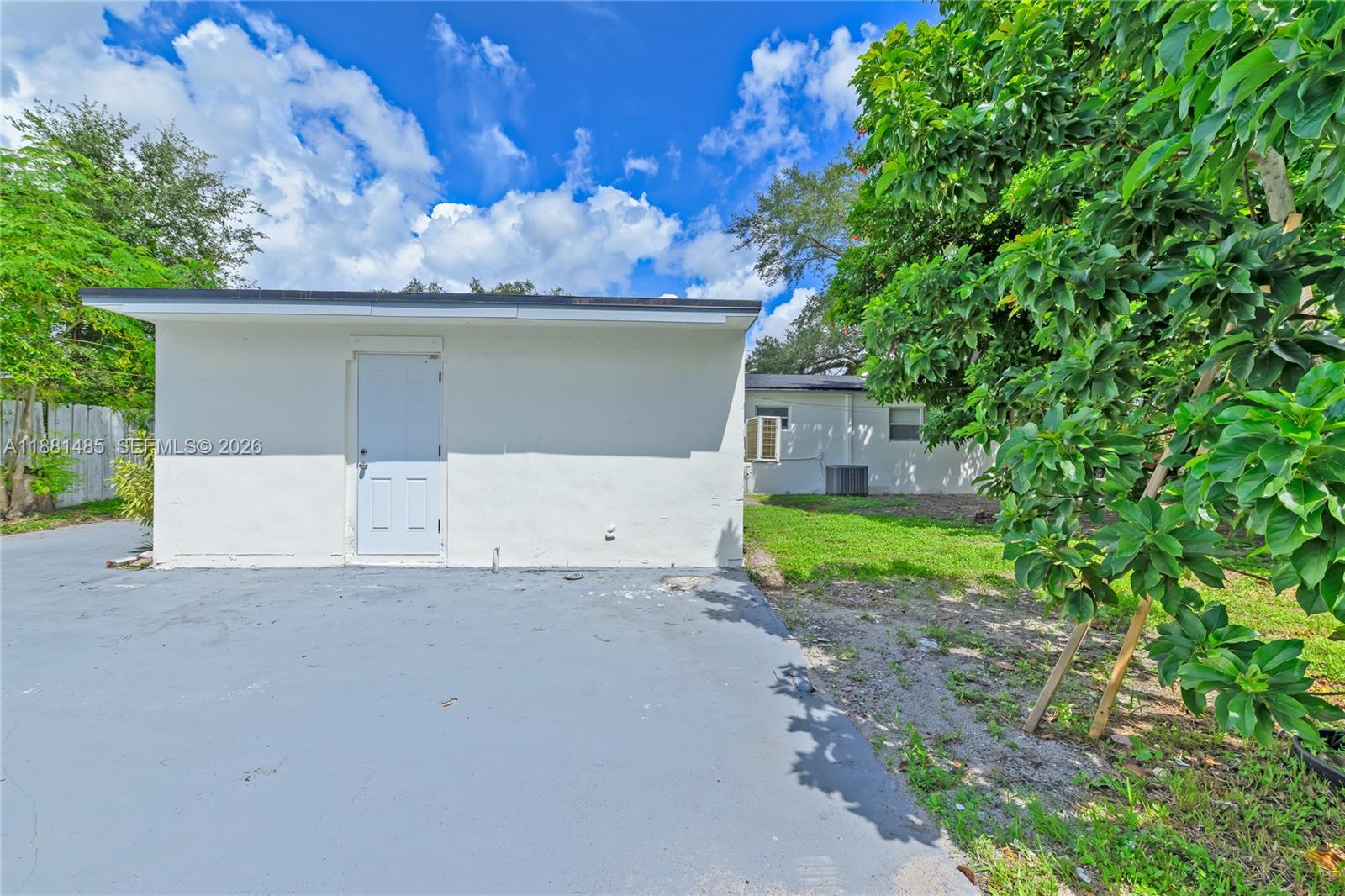 2960 Northwest 165th Street Miami Gardens, FL 33054 - Photo 21 of 23