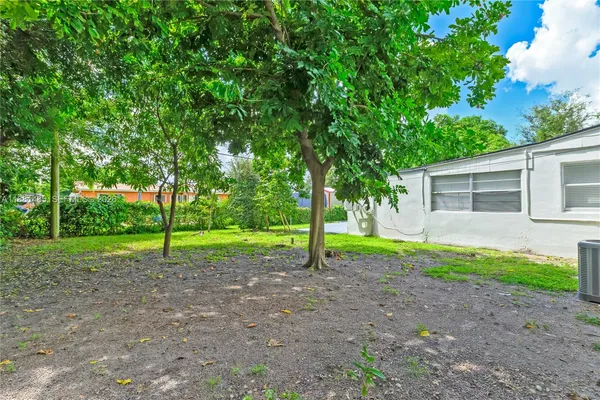 $589,900 | 2960 Northwest 165th Street, Miami Gardens, FL 33054