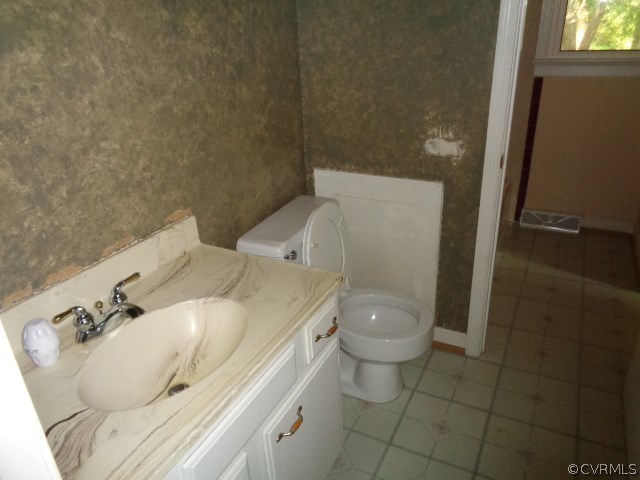 7604 Anoka Road Henrico, VA 23229 - Photo 11 of 23 Gallery Image 11
