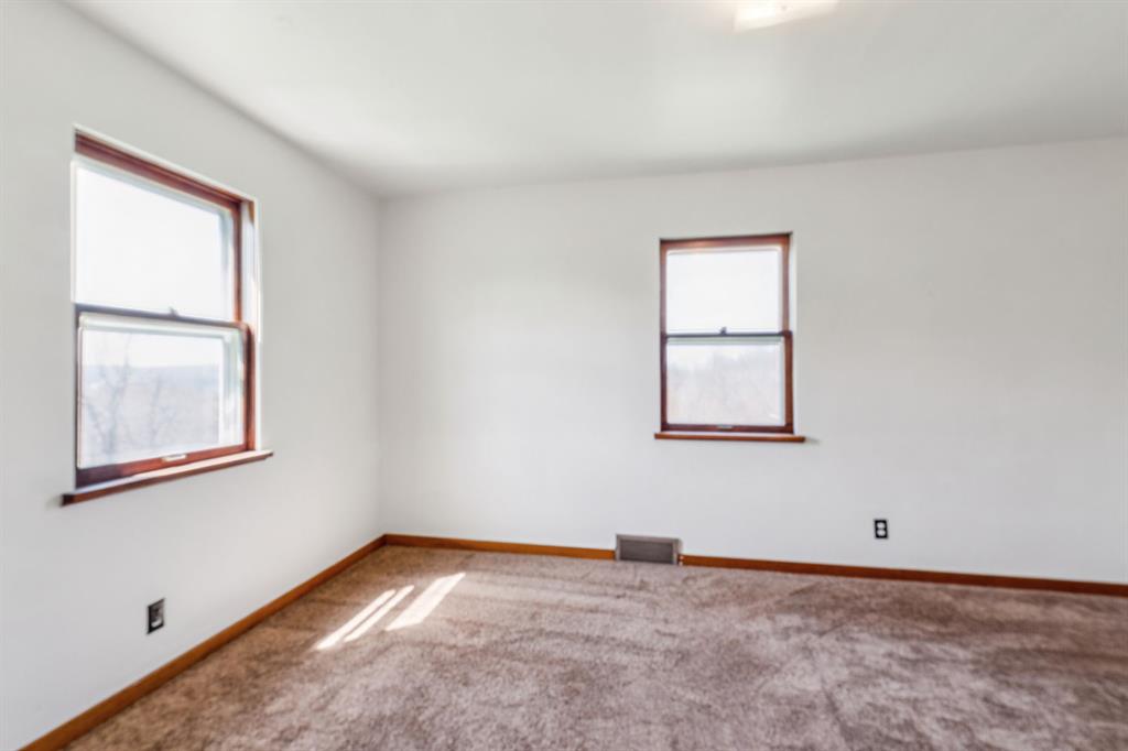 1173 Harmony Road Baden, PA 15005 - Photo 14 of 46