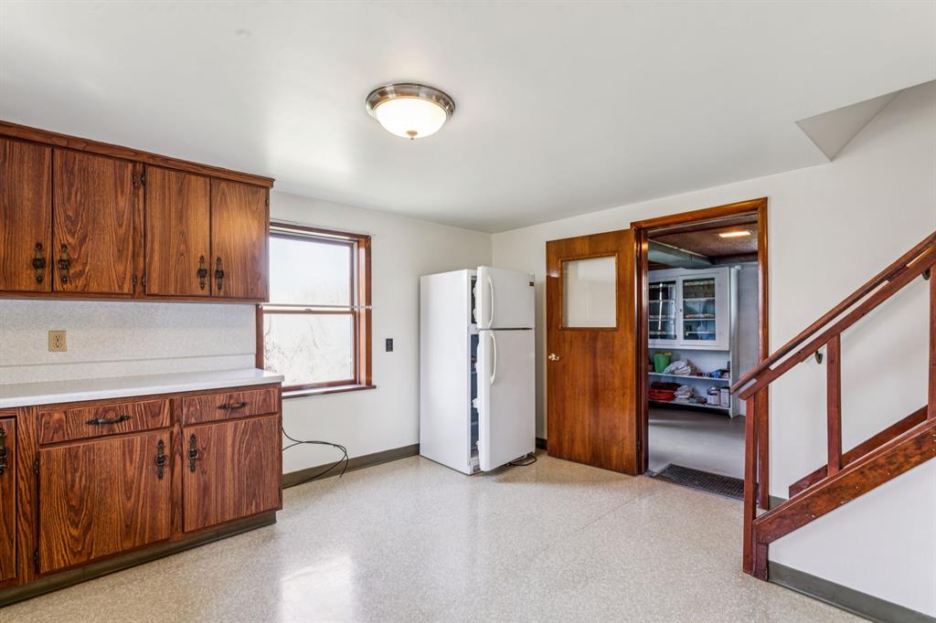 1173 Harmony Road Baden, PA 15005 - Photo 16 of 46