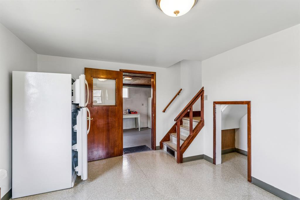 1173 Harmony Road Baden, PA 15005 - Photo 18 of 46