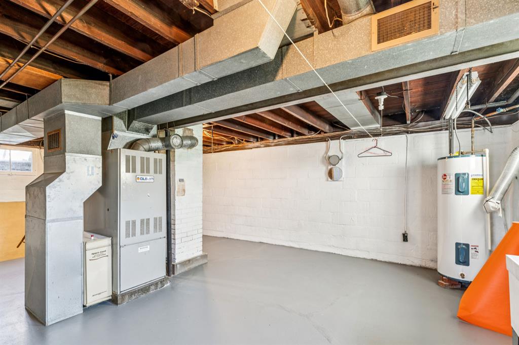 1173 Harmony Road Baden, PA 15005 - Photo 20 of 46