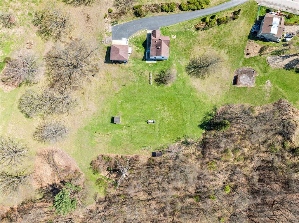 1173 Harmony Road Baden, PA 15005 - Photo 30 of 46