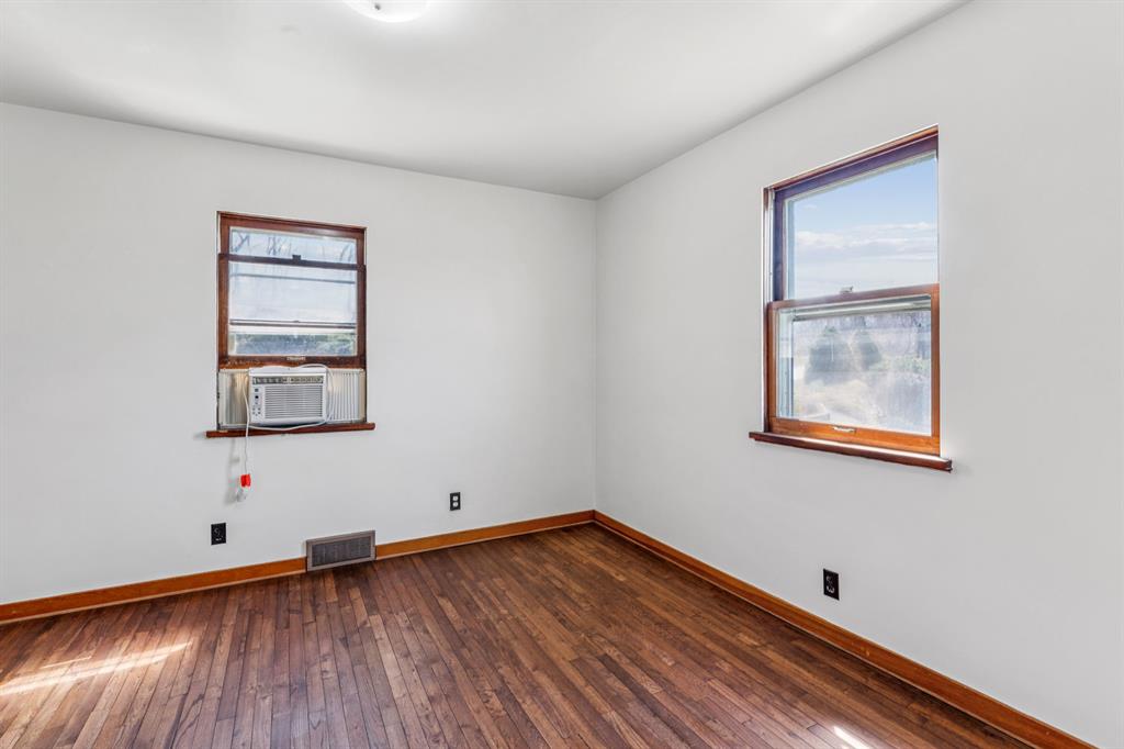 1173 Harmony Road Baden, PA 15005 - Photo 10 of 46
