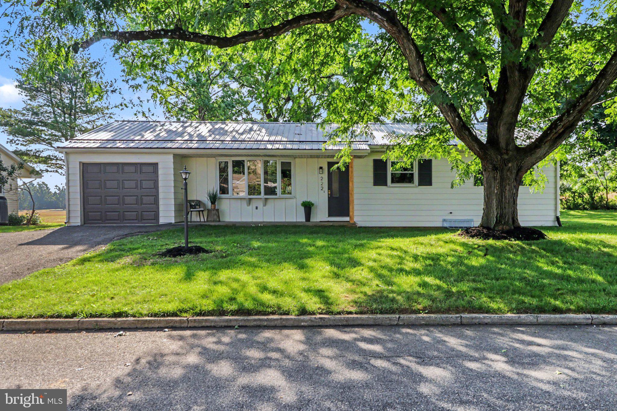 222 Robin Road Hershey, PA 17033 - Photo 1 of 35