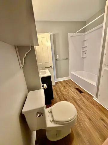 $2,750 | 86 Maplewood Avenue, Unit 2, Gloucester, MA 01930