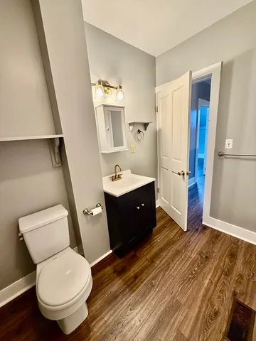 $2,750 | 86 Maplewood Avenue, Unit 2, Gloucester, MA 01930