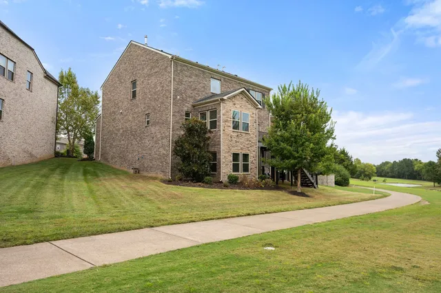 $749,900 | 1717 Boardwalk Place, Gallatin, TN 37066