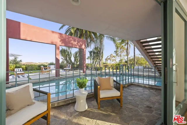 $5,295,000 | 2980 Hollyridge Drive, Los Angeles, CA 90068