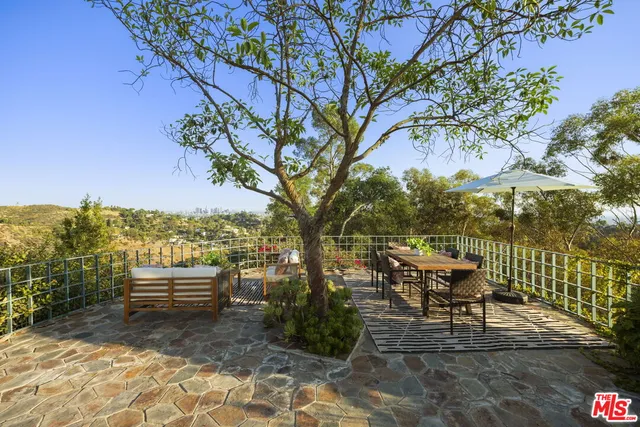 $5,295,000 | 2980 Hollyridge Drive, Los Angeles, CA 90068