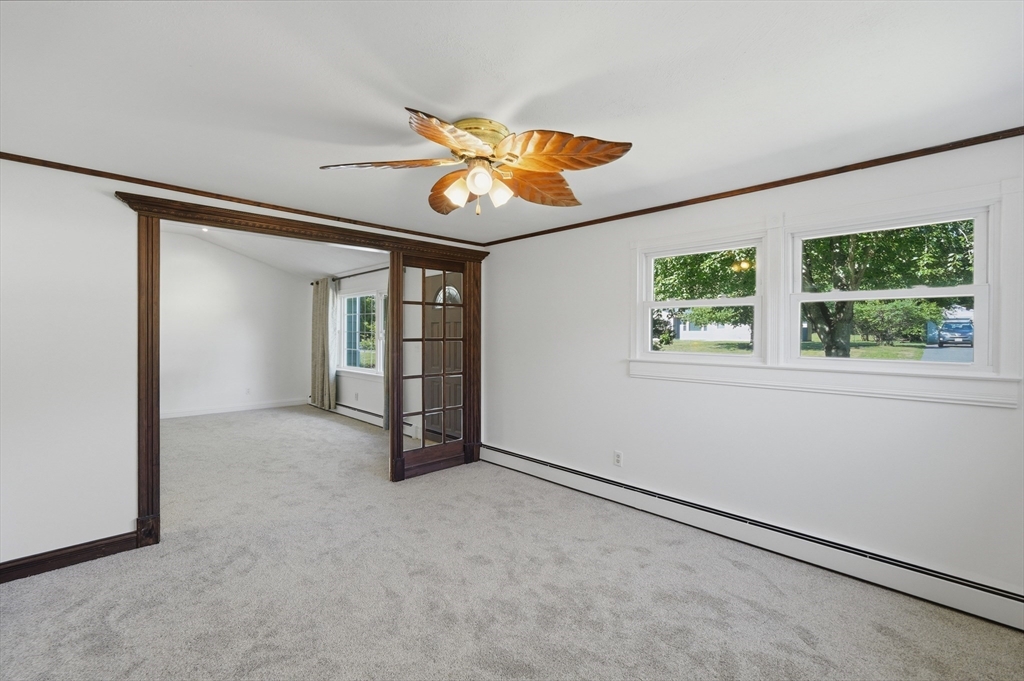 251 Shady Brook Lane Springfield, MA 01118 - Photo 11 of 32