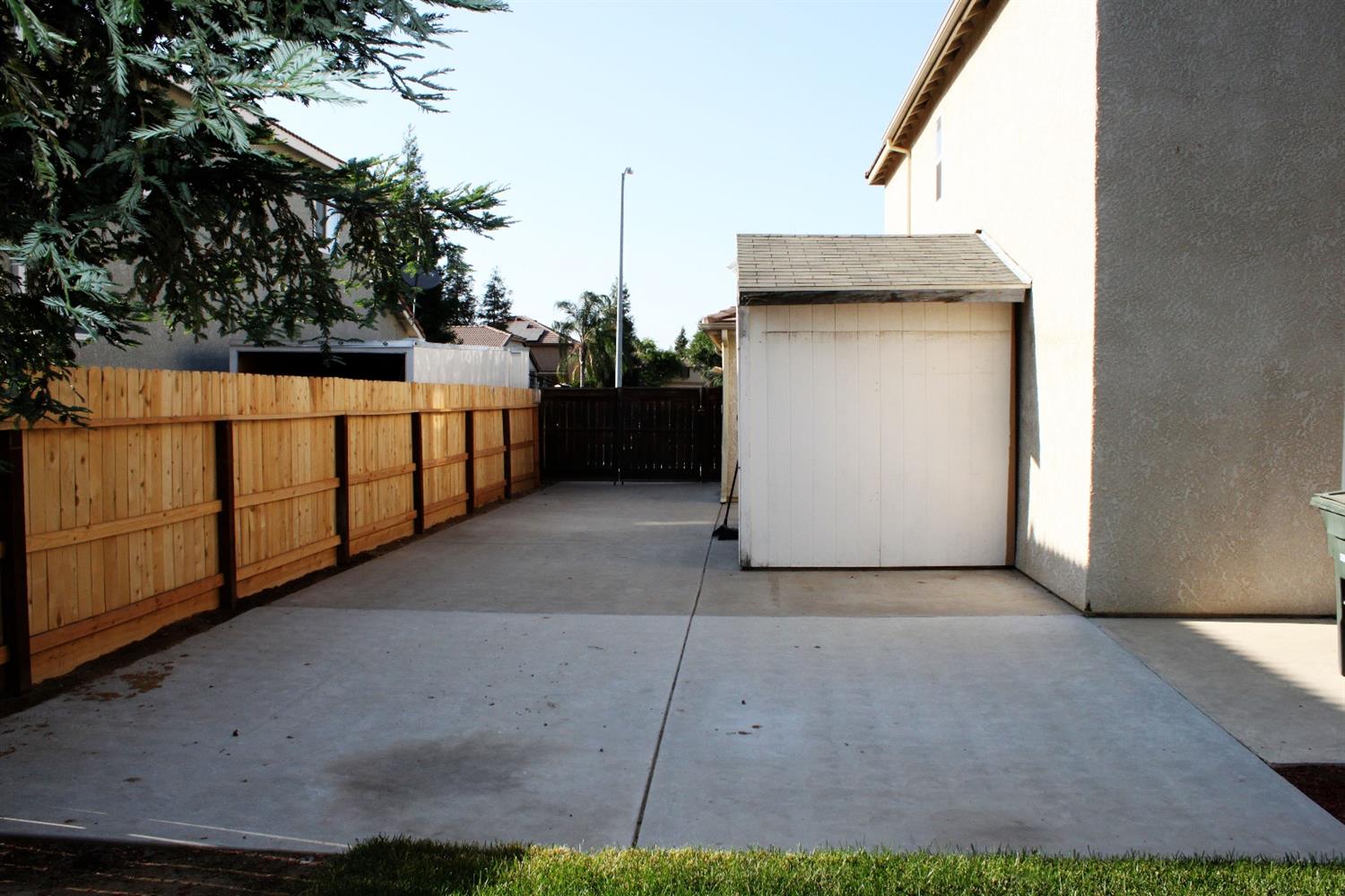 2748 Hampton Way Clovis, CA 93611 - Photo 26 of 27