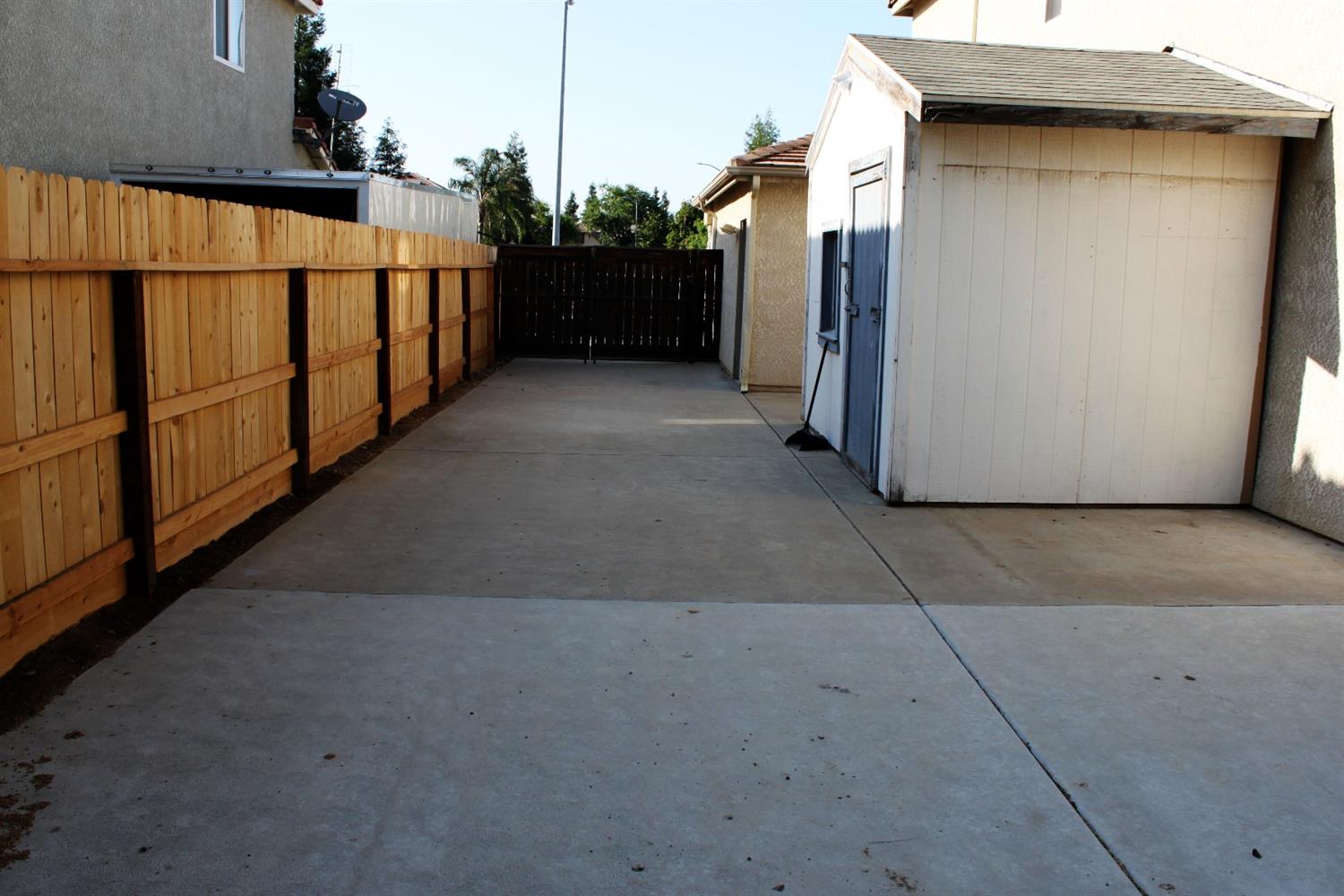 2748 Hampton Way Clovis, CA 93611 - Photo 27 of 27