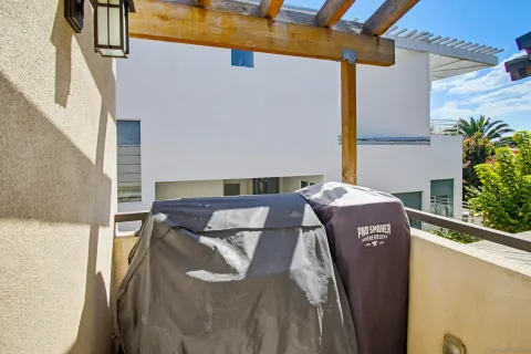 $3,125,000 | 2111 Edinburg Avenue, Cardiff-by-the-Sea, CA 92007