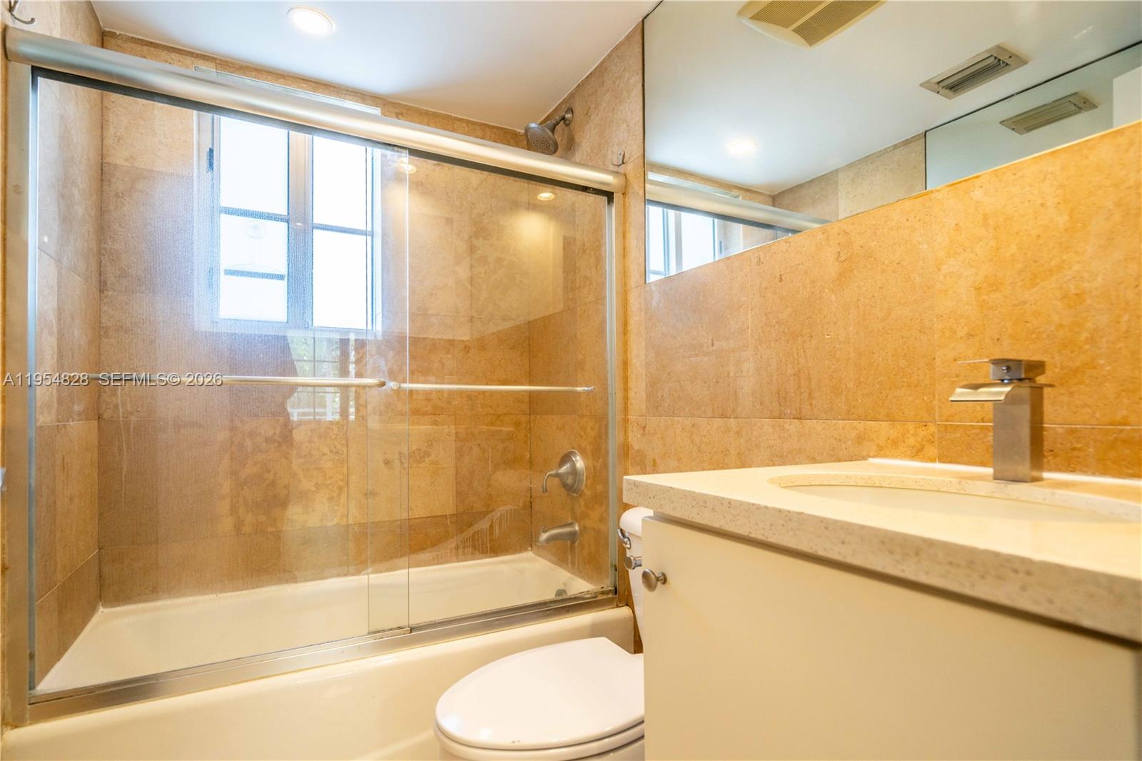 2425 Flamingo Place, Unit 12 Miami Beach, FL 33140 - Photo 15 of 19