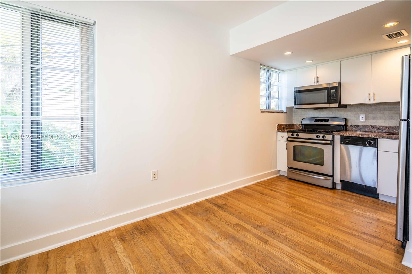 2425 Flamingo Place, Unit 12 Miami Beach, FL 33140 - Photo 7 of 19