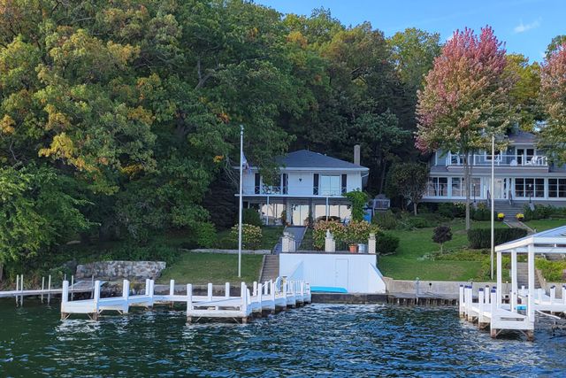 469 Outing Street, Williams Bay, WI 53191