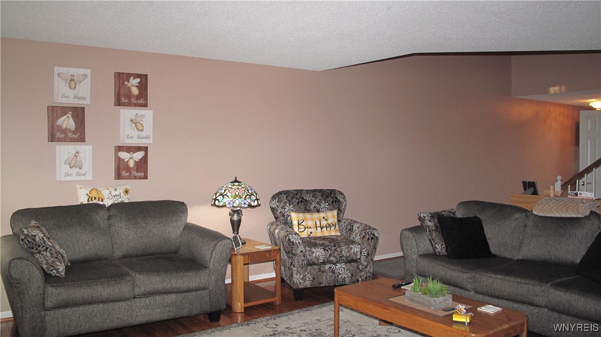 9 Towne Square Drive Lancaster, NY 14086 - Photo 22 of 44